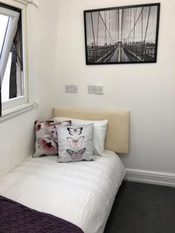 Lord Merit Guest Rooms In King'S Cross St Pancras London Exterior photo